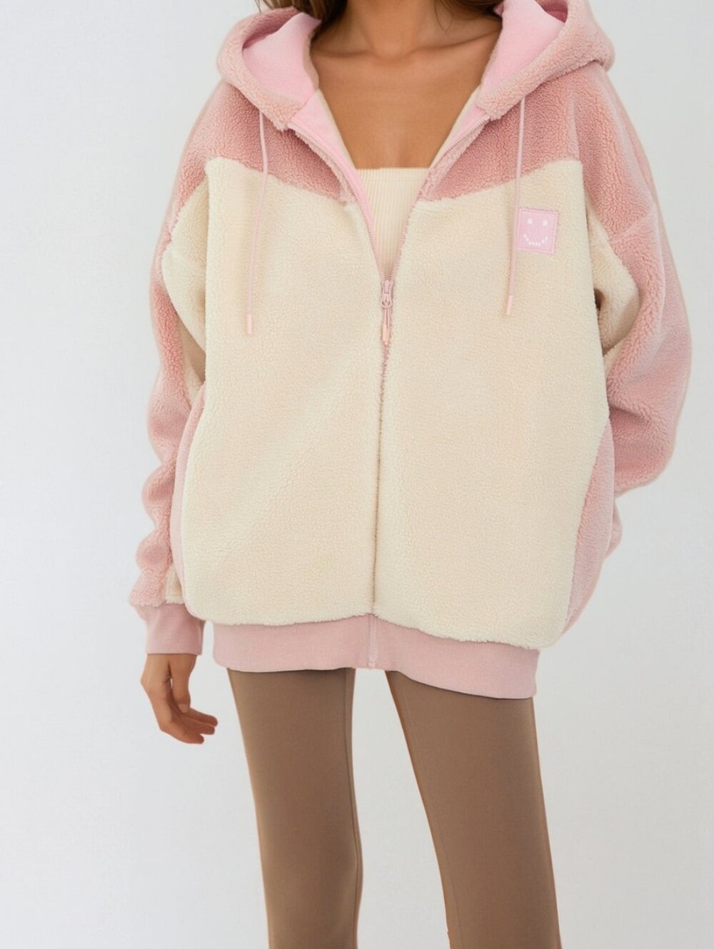 Amoo Cloud Fluff Large Hoodie in Rose Hue